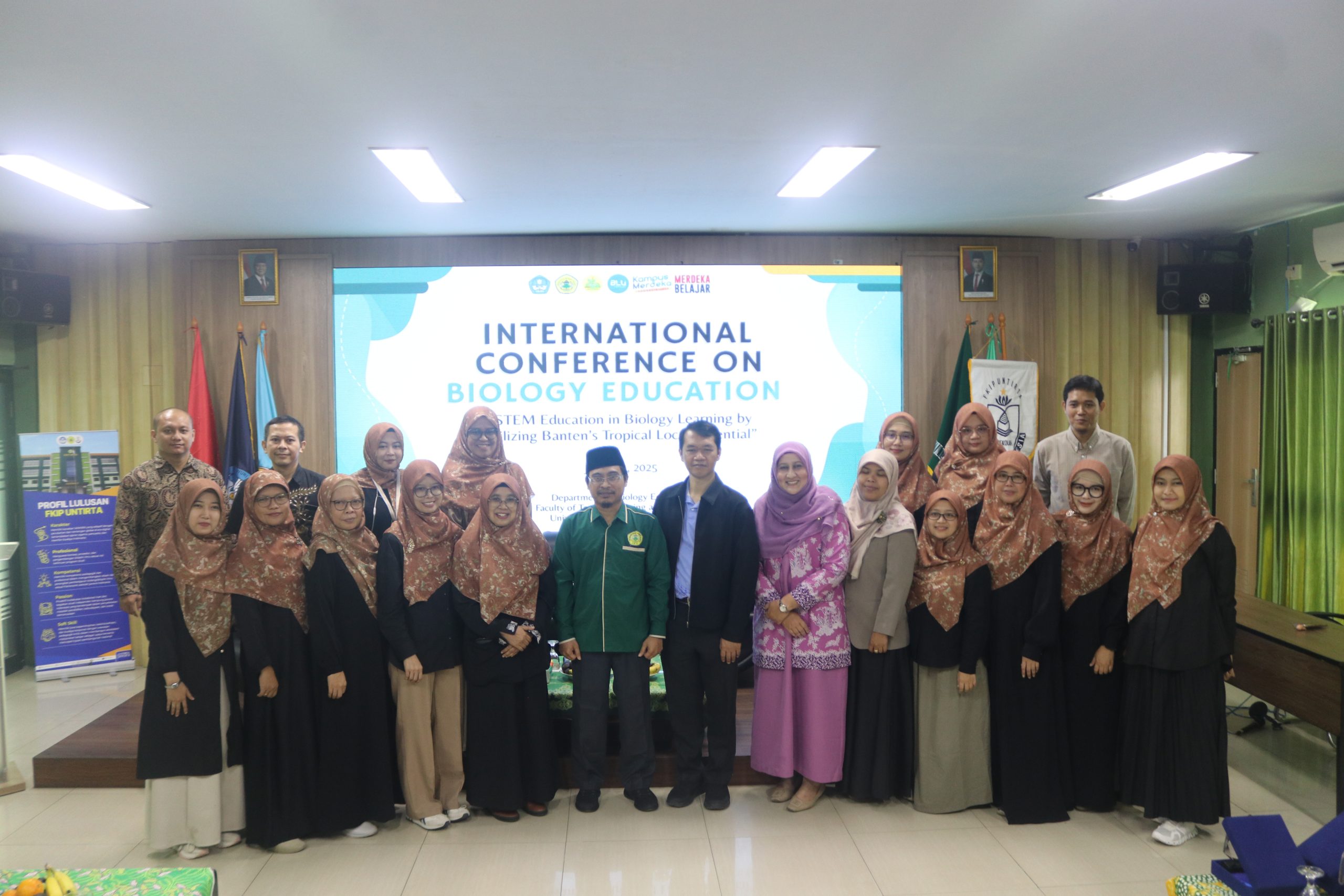 Pendidikan Biologi Untirta Sukses Menyelenggarakan ICoBE 2025 Sebagai Ajang Ilmiah Bertaraf Internasional Untuk Mendorong Transformasi Pendidikan